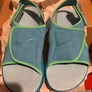 Nike Sunday Adjustable sandals